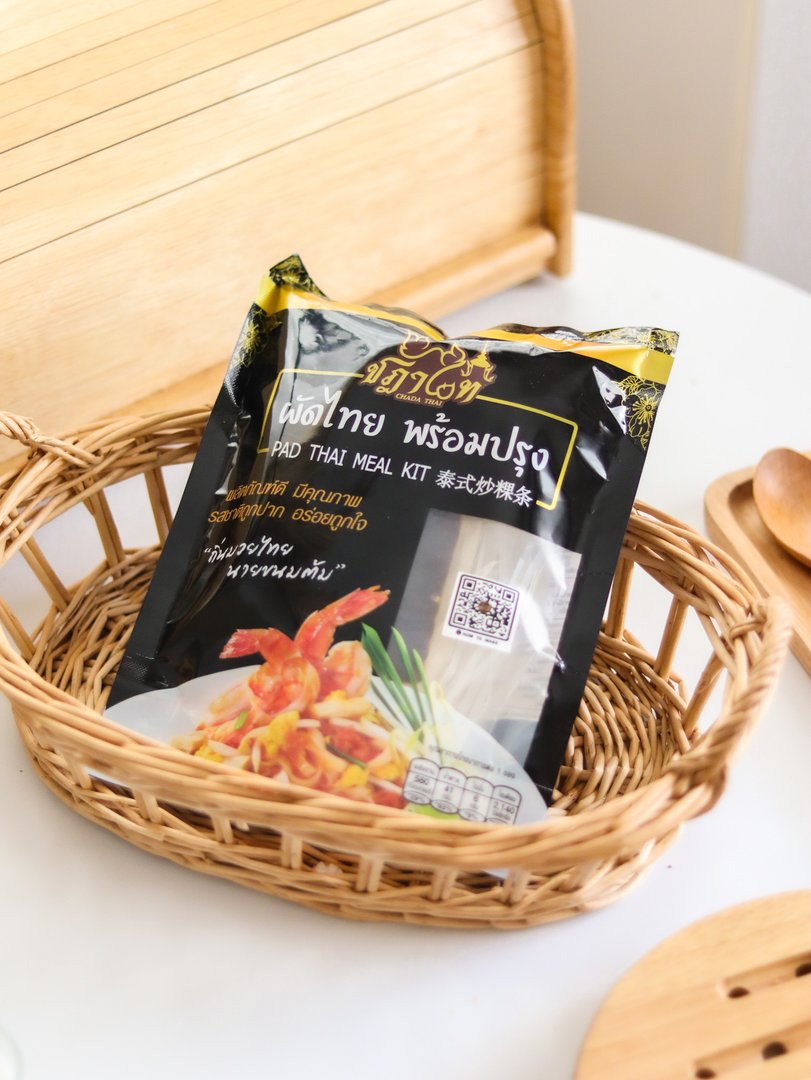 ผัดไทพร้อมปรุง ตรา ชฎาไท