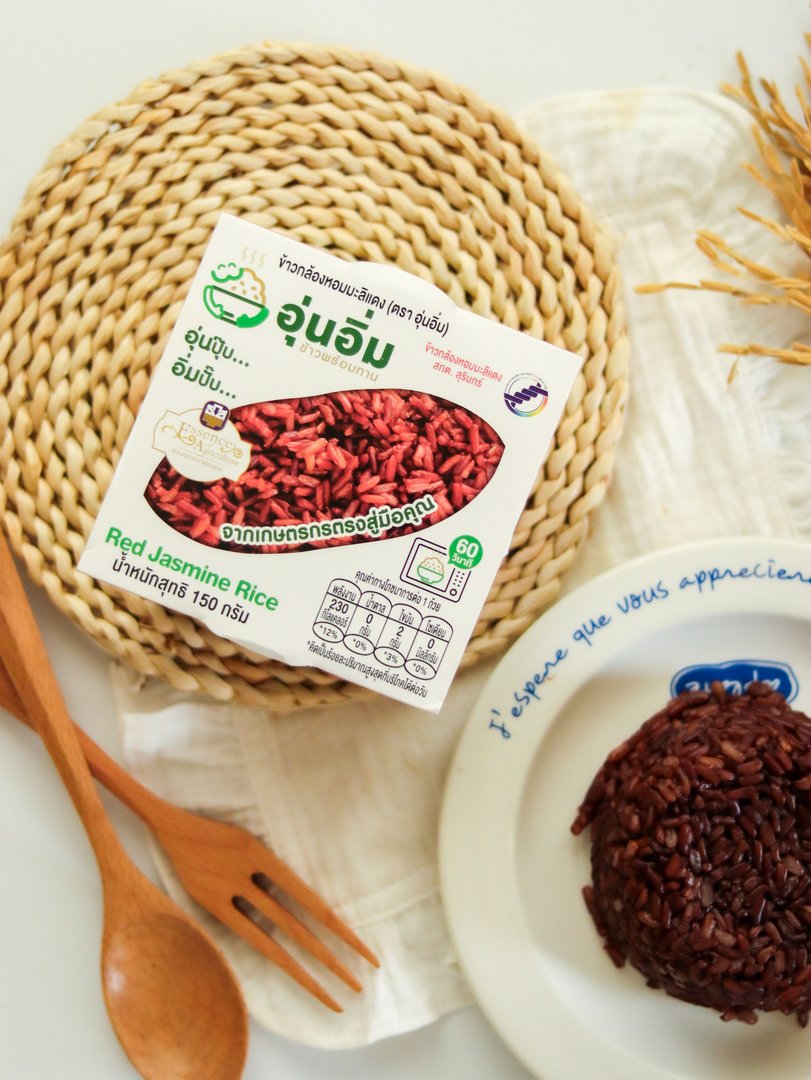 ข้าวหอมมะลิแดง พร้อมทาน ขนาด 150 กรัม x 12 ถ้วย ตรา อุ่นอิ่ม