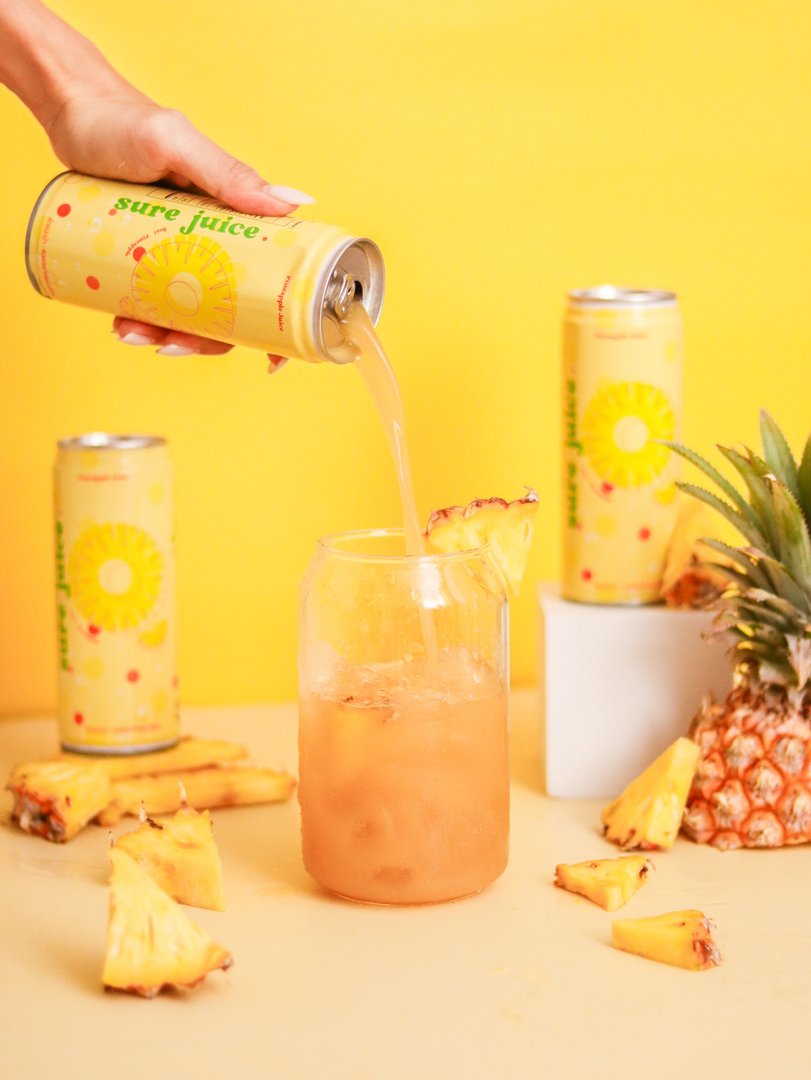 น้ำสับปะรดพร้อมดื่ม ขนาด 220 มล. x 24 กระป๋อง ตรา ชัวร์จูส
