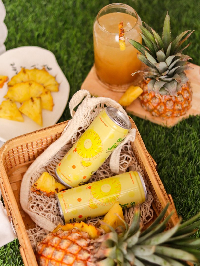 น้ำสับปะรดพร้อมดื่ม ขนาด 220 มล. x 24 กระป๋อง ตรา ชัวร์จูส